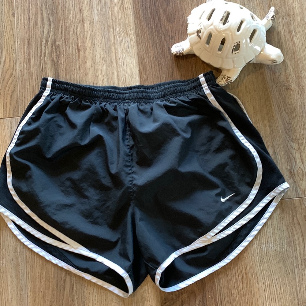 Nike Dri-fit running black shorts with liner Size Medium
